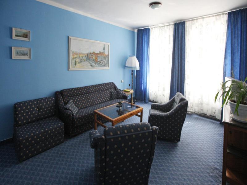 Hotel Solaster Garni Třebíč Dış mekan fotoğraf